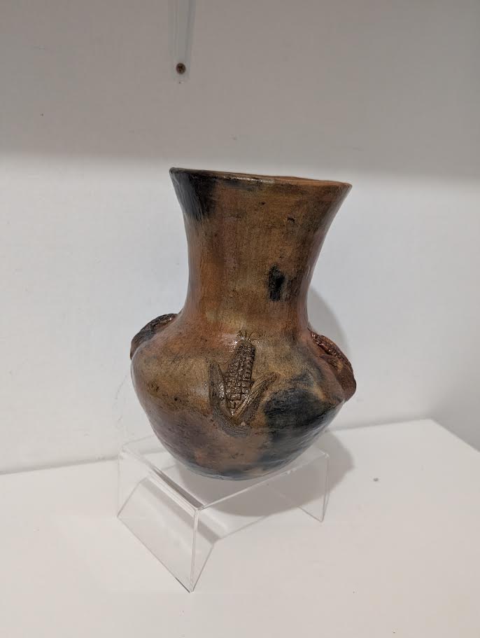Navajo Vase w Corn, Wanda Herder