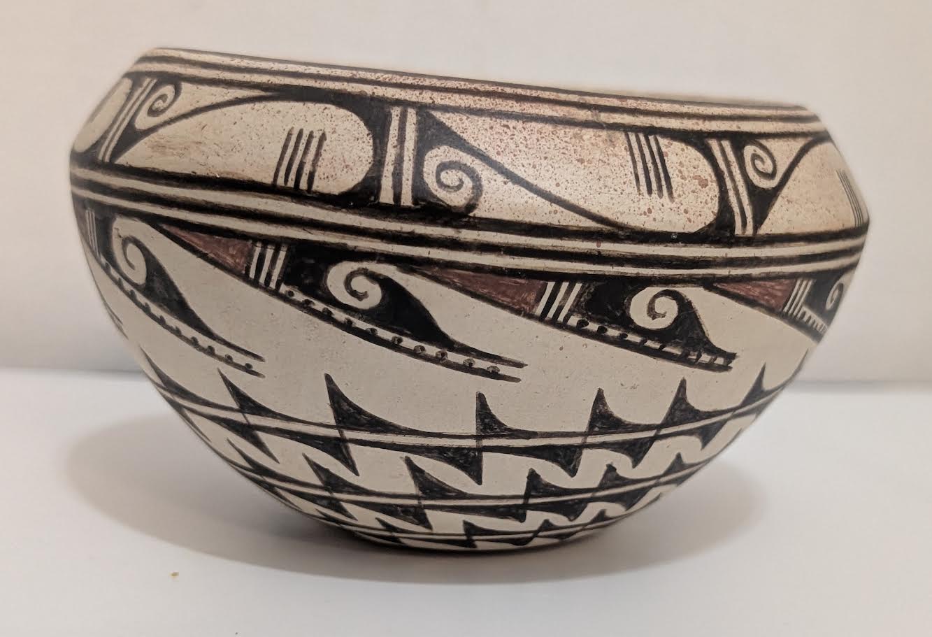 D Tootsie Hopi Pot, 5.25" D