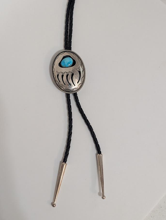 Bear Paw w Turquoise Center Bolo