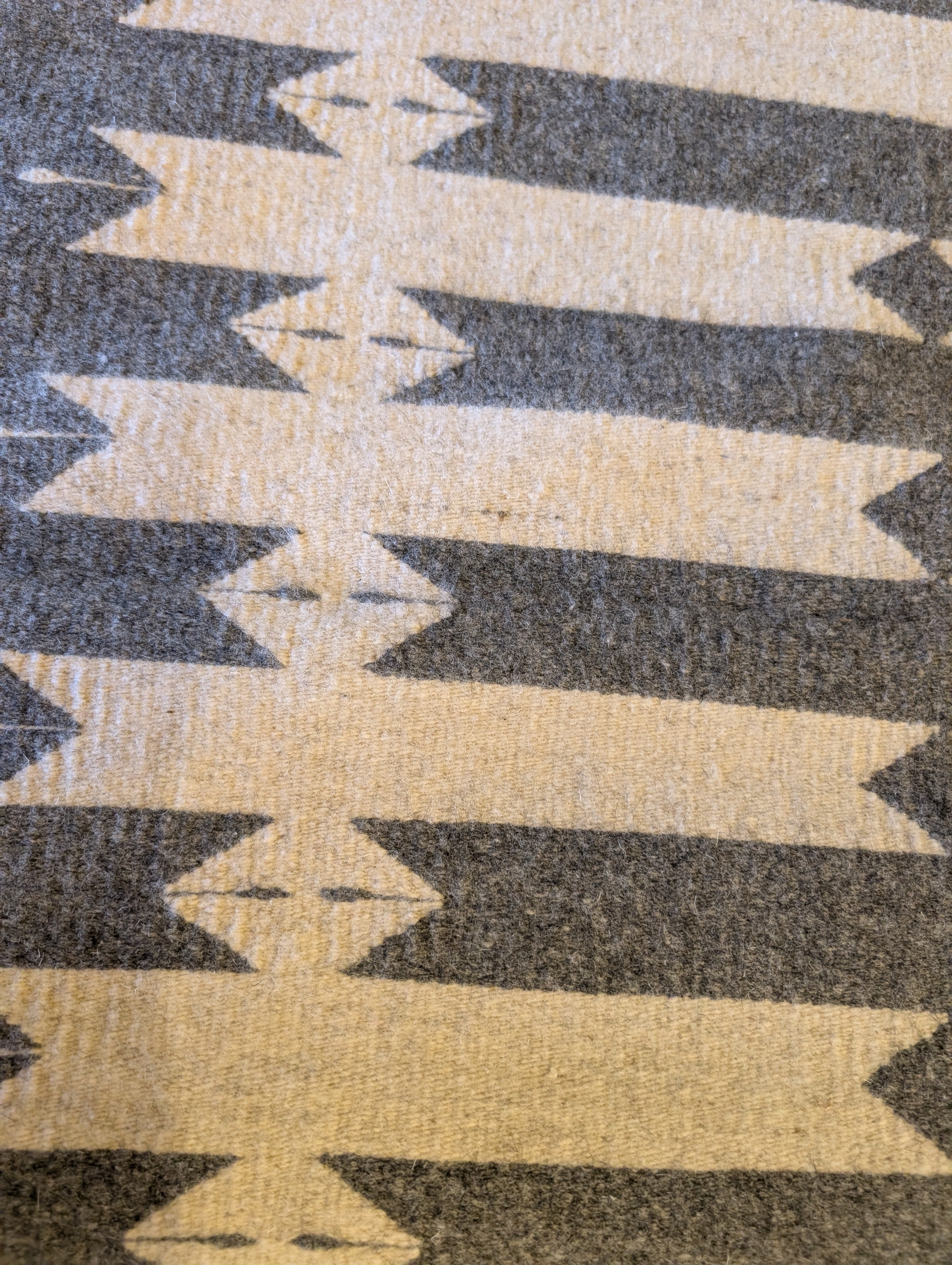 Tetro Natural Zapotec Rug by Julia Ruiz
