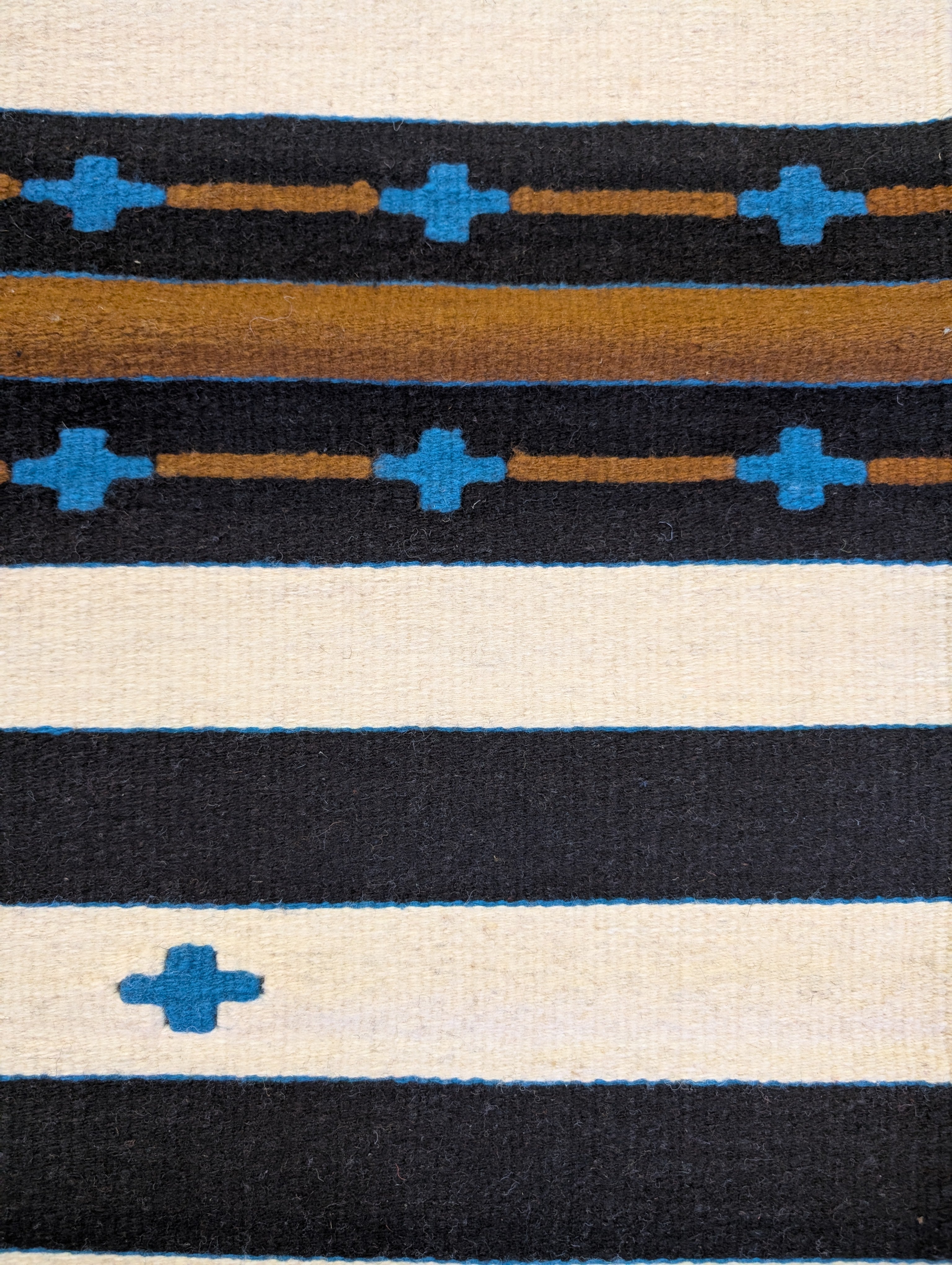Luis Lazo Table Runner 16"x3'3"