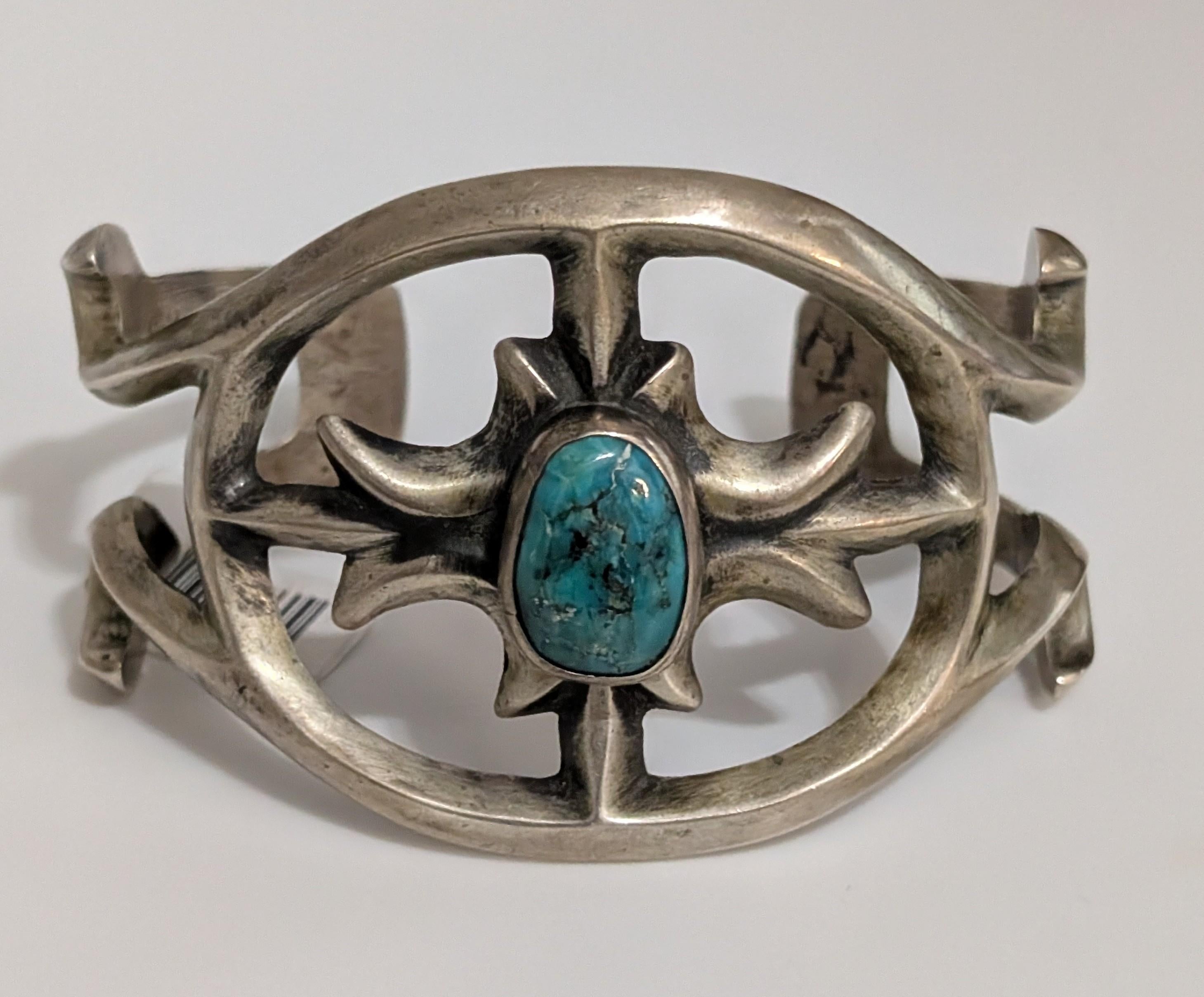 Vintage Sandcast Bracelet w Turq. Center