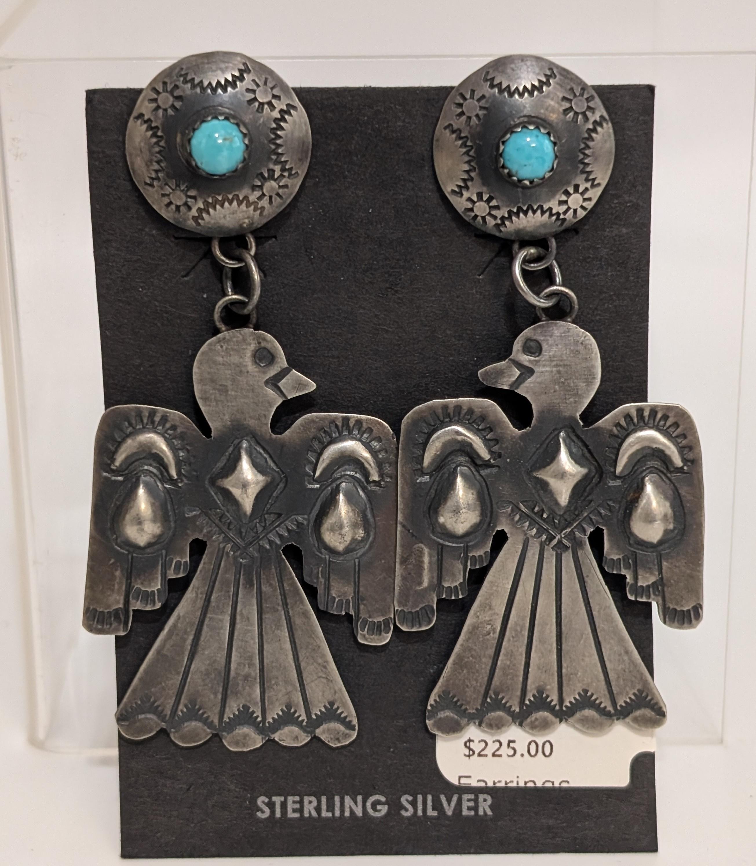 Lg silver tbirds w round top