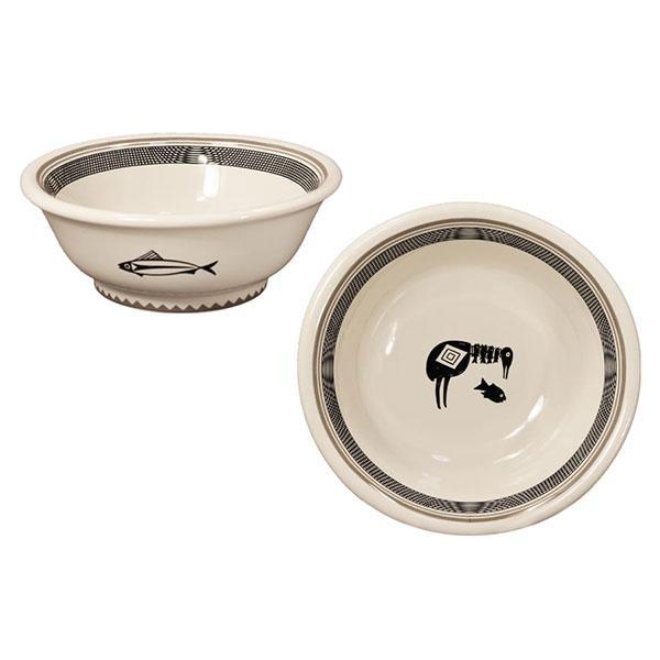 Footed Salad Bowl, 32 oz, 8 1/4" x 2 7/8"  Mimbreno, Bird Eating Fish - Black