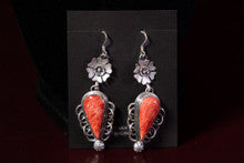 Spiny Oyster Earrings w Flower By Mary Tso