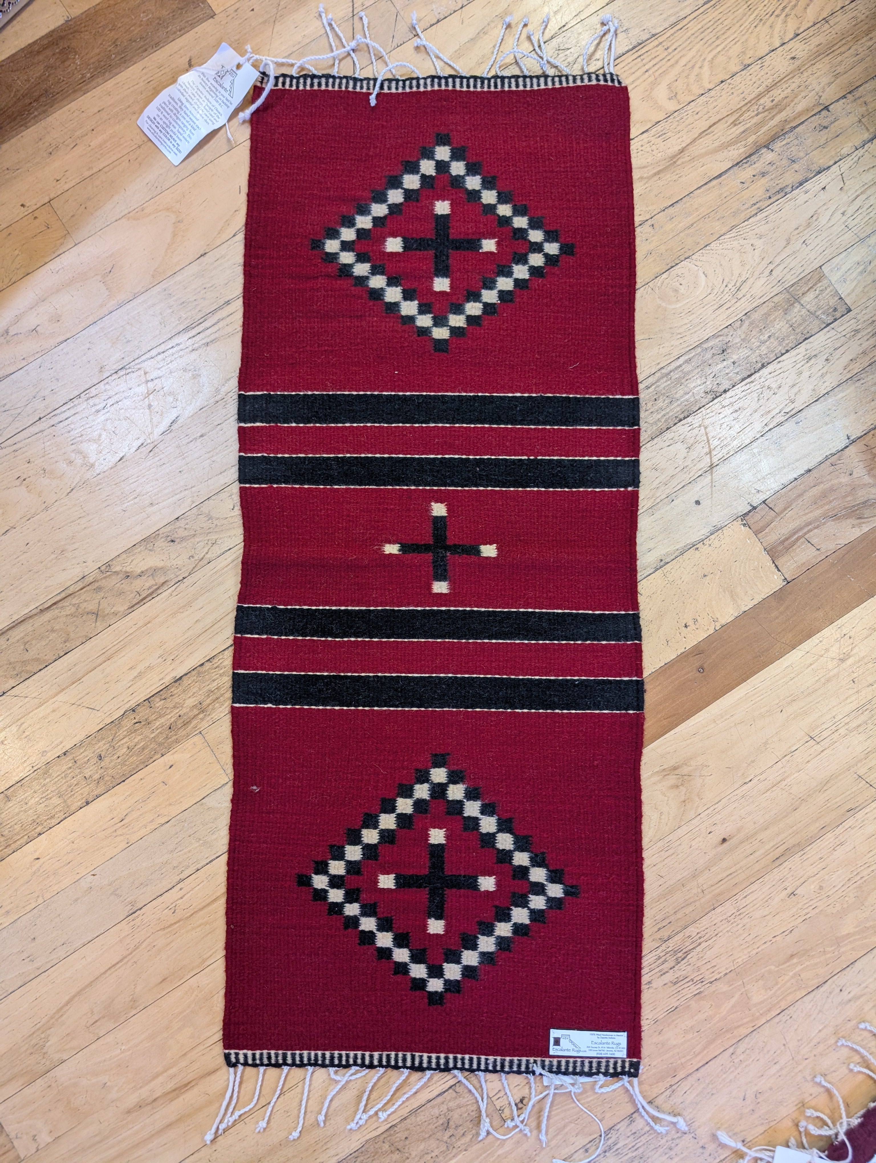 Angel Gutierrez, Table Runner 16"x3'3"