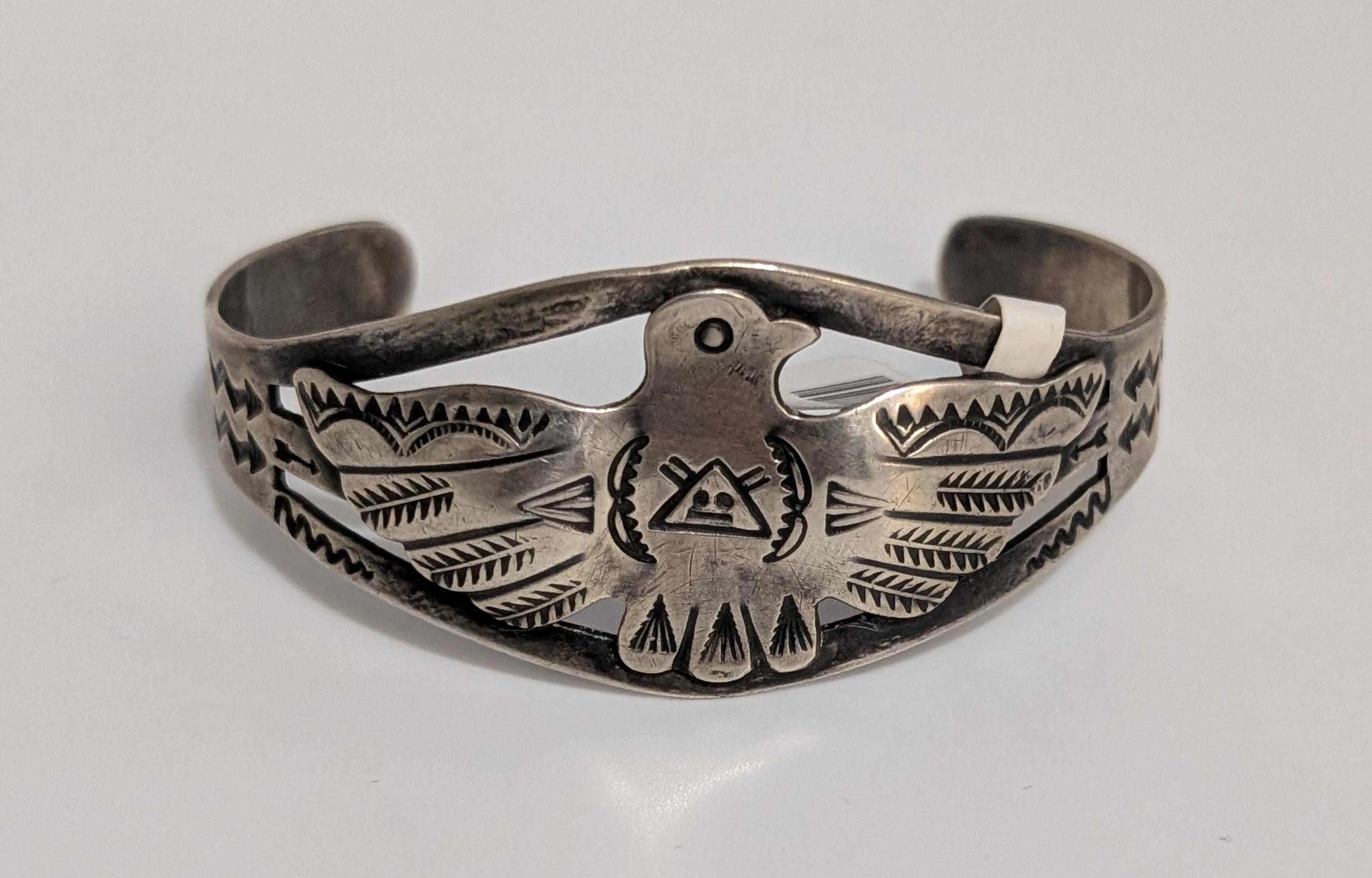 Bracelet Bird with wings out